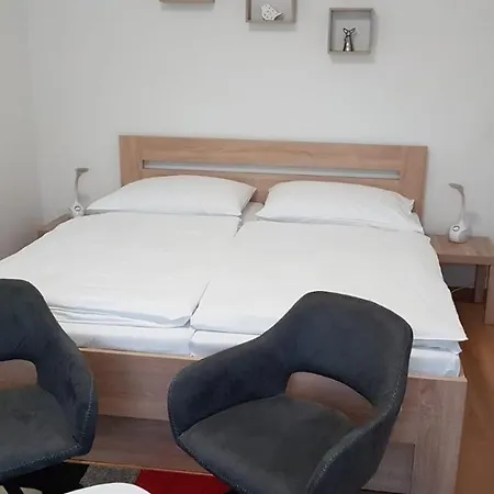 Lägenhet Rezidence Pod Janem